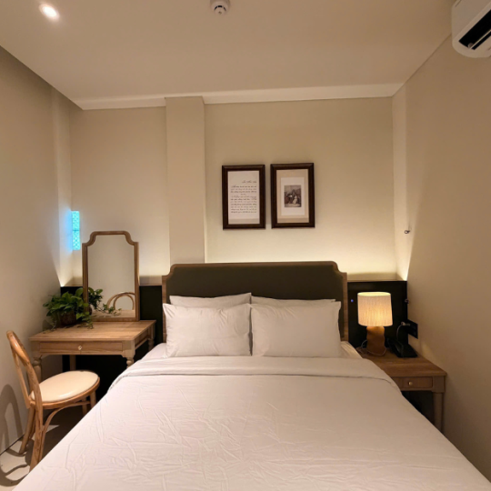 CN10 - Deluxe Double Room