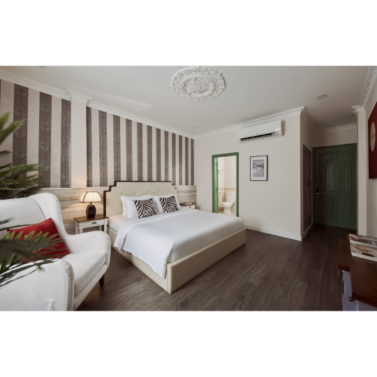 CN1 - Phòng Deluxe hướng phố